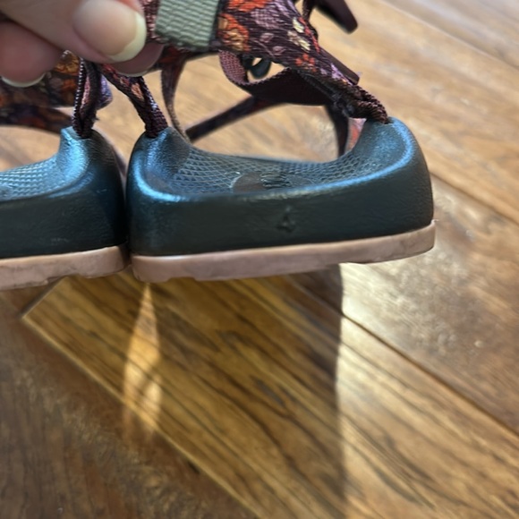 Kids Chaco Z Cloud Woodstock sandal size 4 - Picture 3 of 7